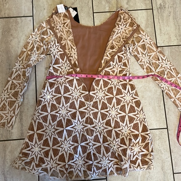For Love & Lemons NWT Metz Star Lace Long Sleeve Dress Size Large - Picture 5 of 6